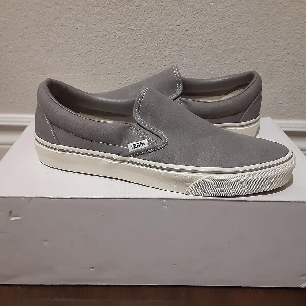 Vans - Picture 3 of 4